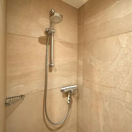 Seerose - 15 * Sellin (Rugen)