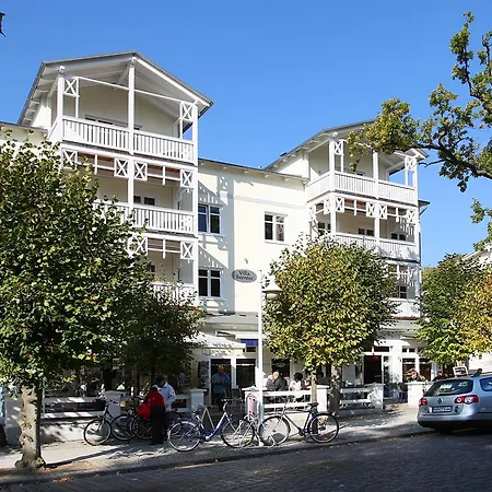 Seerose - 15 * Sellin (Rugen)